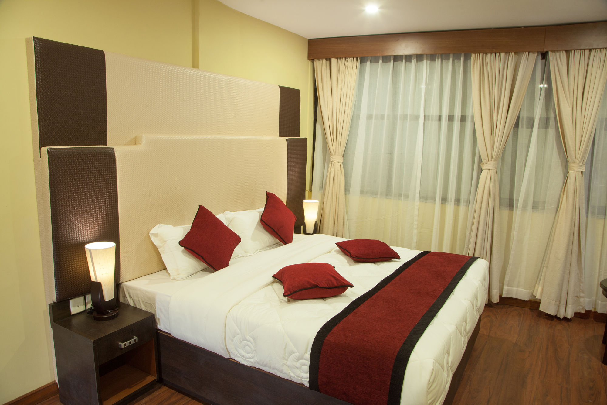 Hotel Meridian Suite Kathmandu Exterior foto